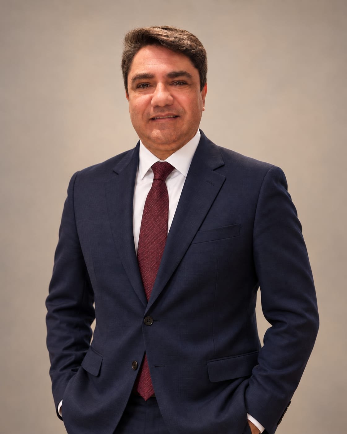 DR. RAFAEL FERNANDES